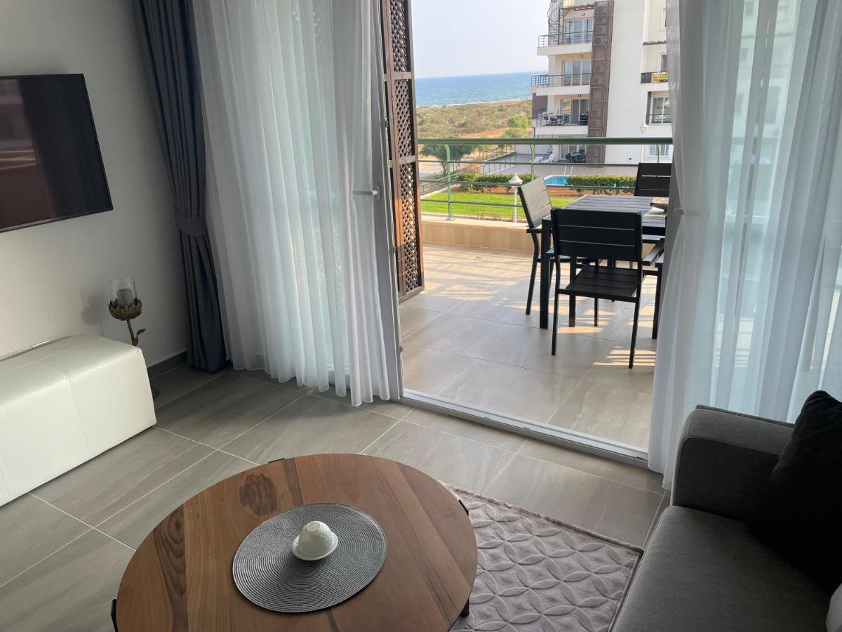 Seaside Modern Holiday Home For Family Vokolidha Экстерьер фото