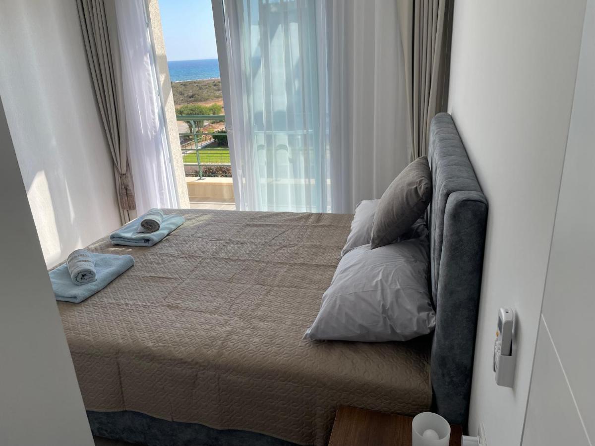 Seaside Modern Holiday Home For Family Vokolidha Экстерьер фото
