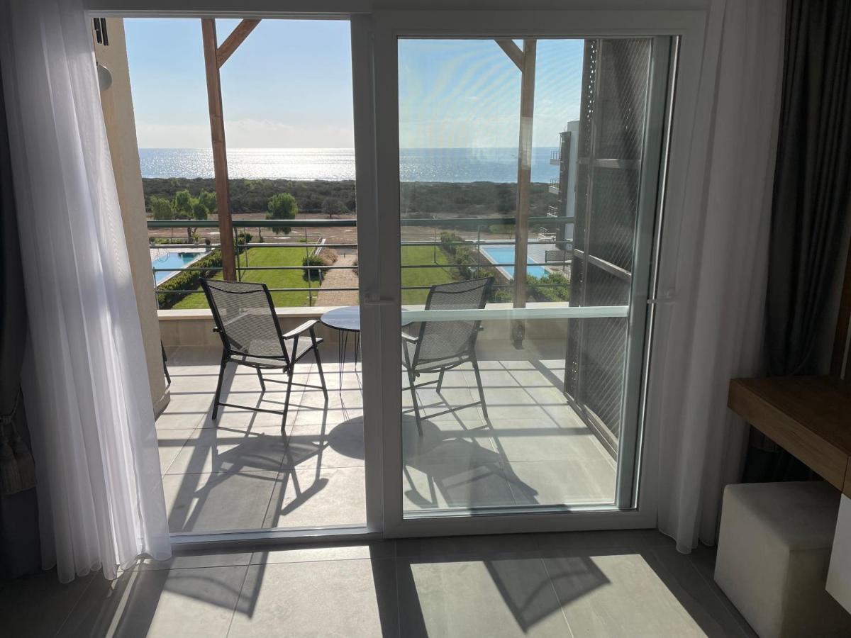 Seaside Modern Holiday Home For Family Vokolidha Экстерьер фото
